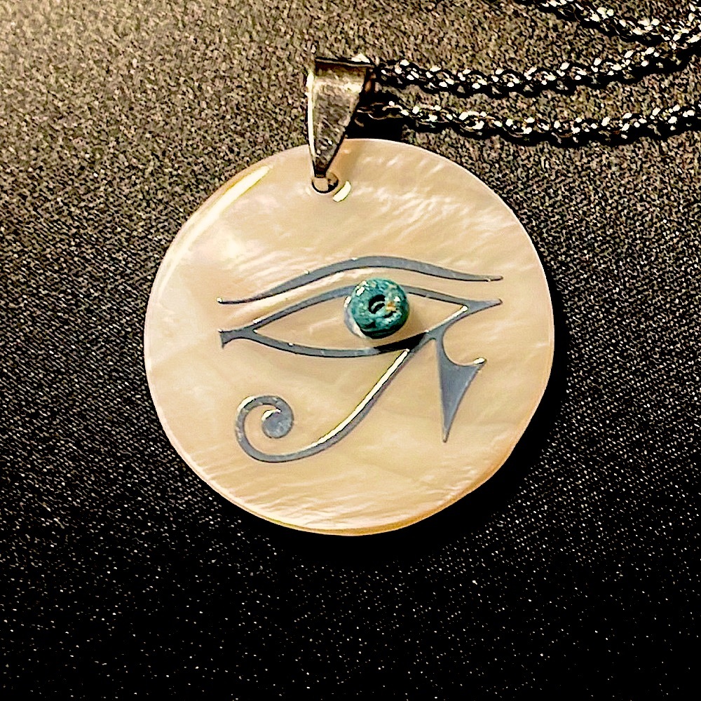 NWOT Abalone Eye of Ra Pendant Necklace